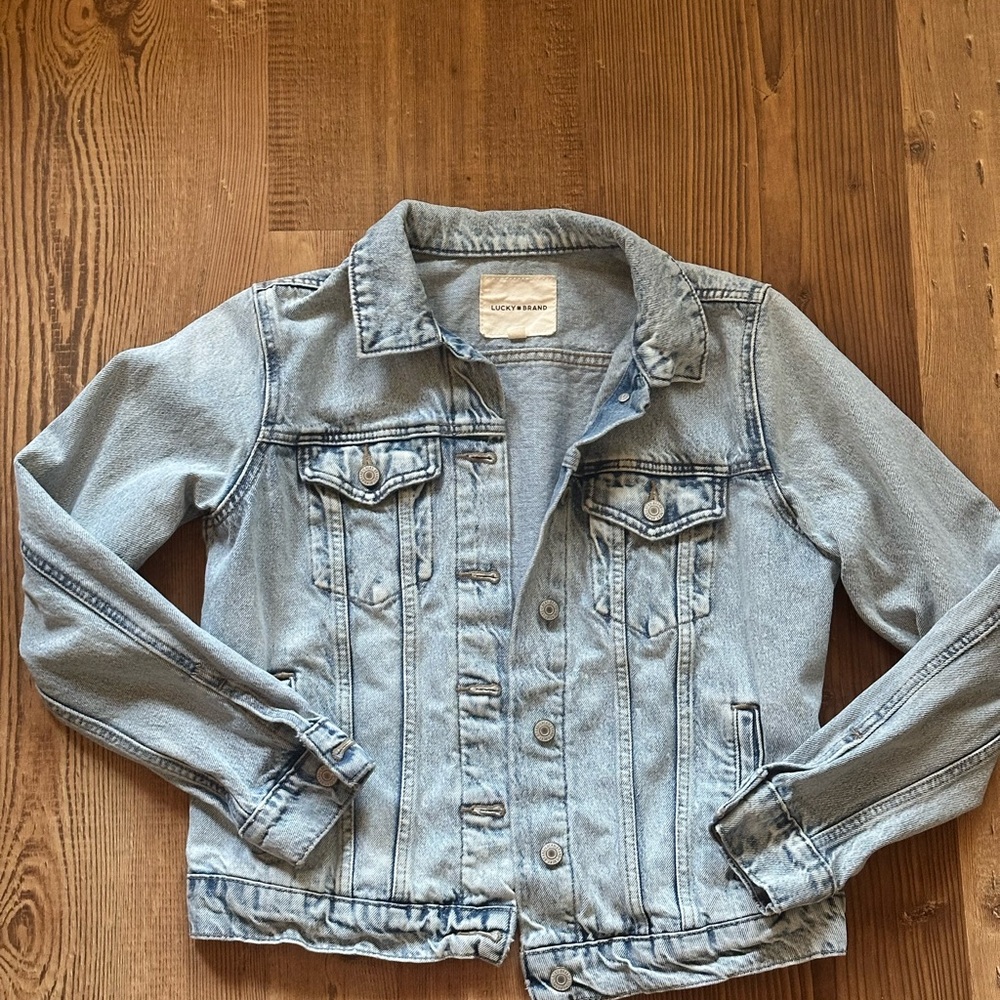 Lucky Brand Light Wash Jean Jacket